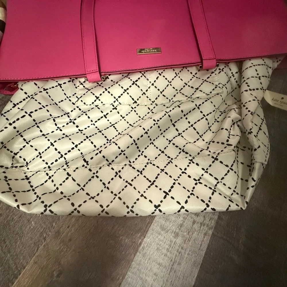 👜 Kate Spade New York Saffiano Leather Tote – Hot Pink 💖 - Picture 12 of 14